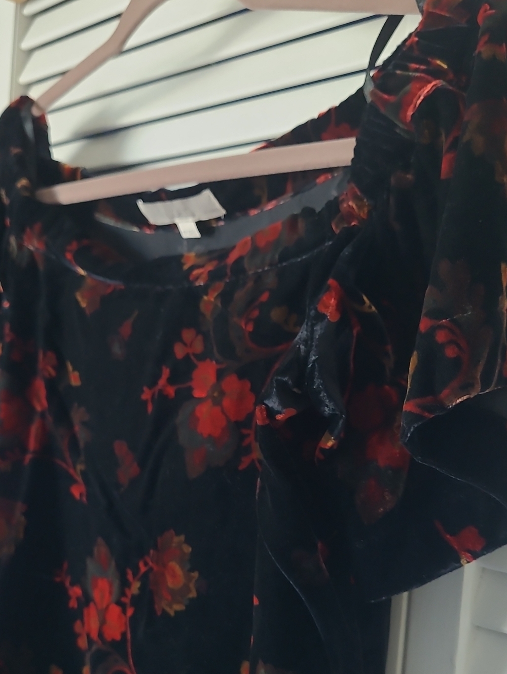 LOFT Black Velvet Floral Ruffle Sleeve Blouse
